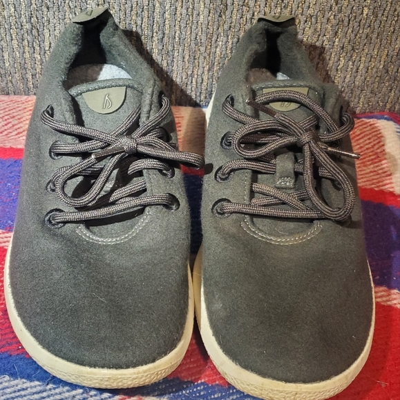 Allbirds dark green Wool Runners - Picture 2 of 6